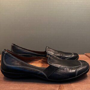 Natural Soul Womens Black Leather Slip On Loafers Size 9.5M